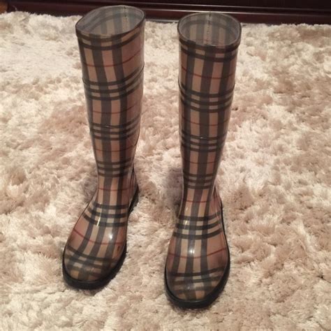 how to spot fake burberry rain boots|burberry rain boots size chart.